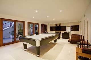 trained pool table installers and pool table movers in Chico content img2